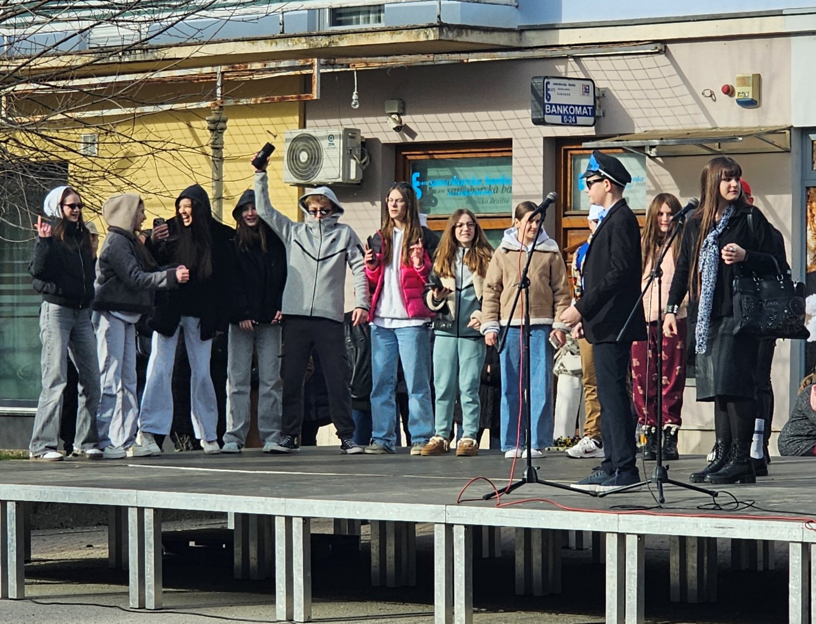 Anđeli "Cvrkutići" osvojili 300 eura i srca publike na fašniku u Svetom Križu Začretju