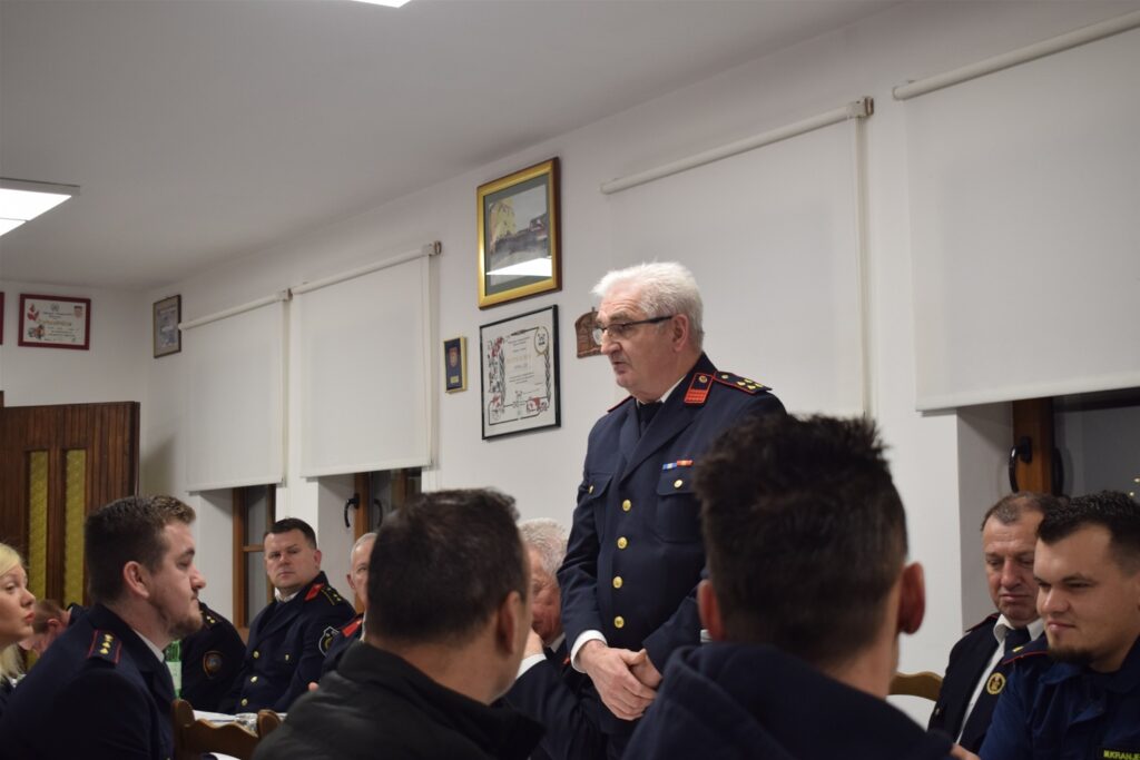 DVD Laz: Stari predsjednik i zapovjednik potvrđeni na 88. skupštini