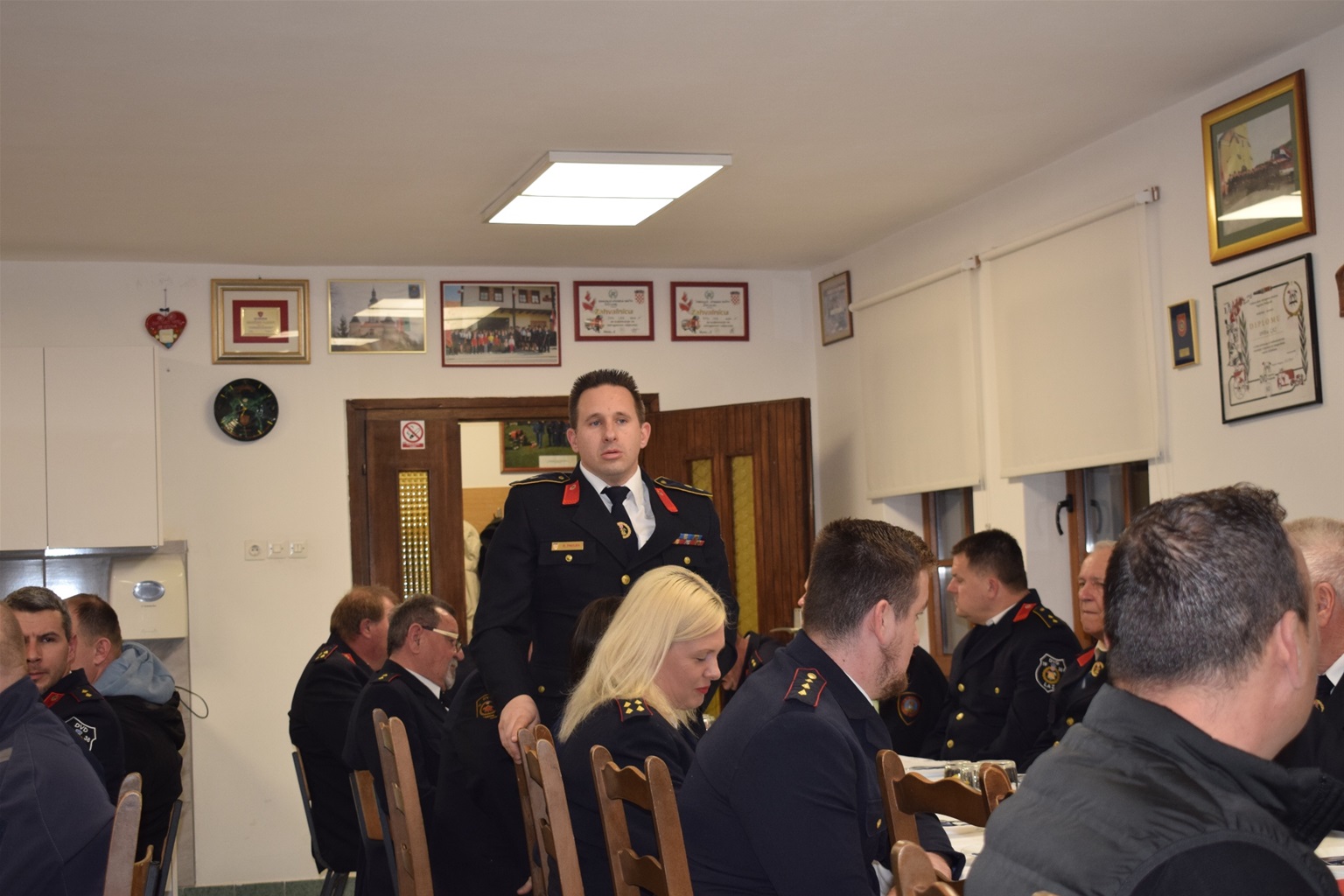 DVD Laz: Stari predsjednik i zapovjednik potvrđeni na 88. skupštini