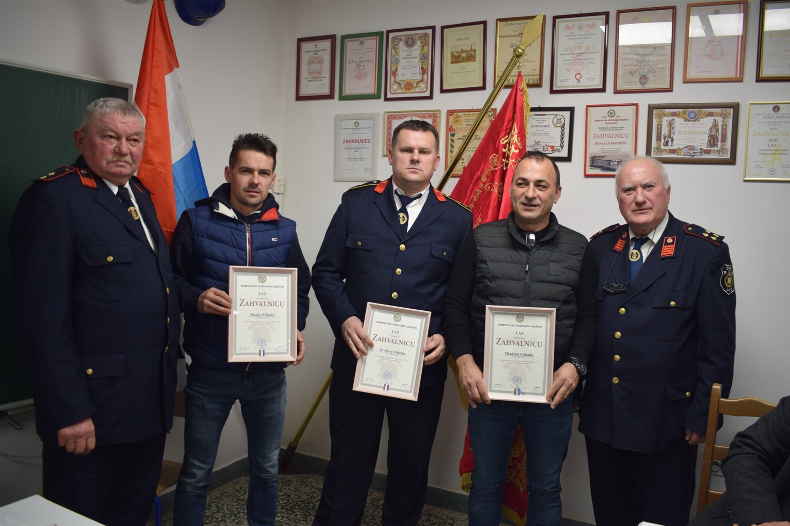 DVD Laz: Stari predsjednik i zapovjednik potvrđeni na 88. skupštini