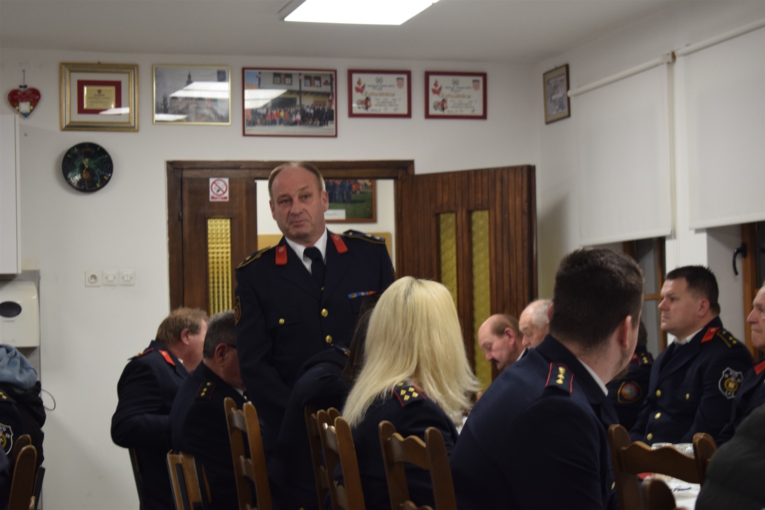 DVD Laz: Stari predsjednik i zapovjednik potvrđeni na 88. skupštini