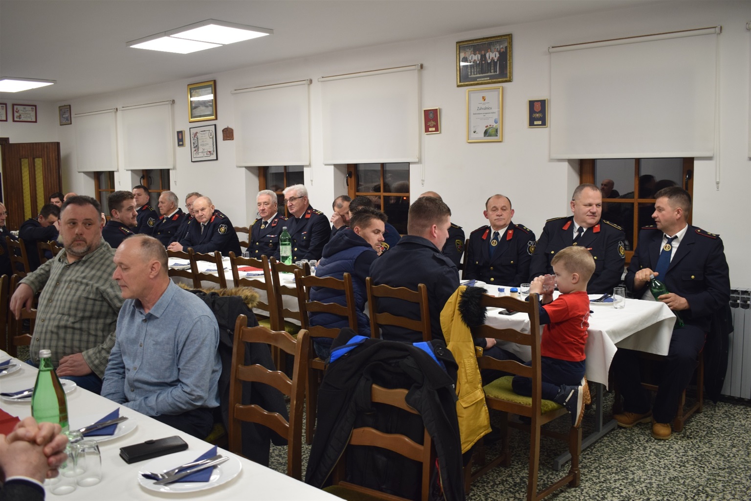 DVD Laz: Stari predsjednik i zapovjednik potvrđeni na 88. skupštini