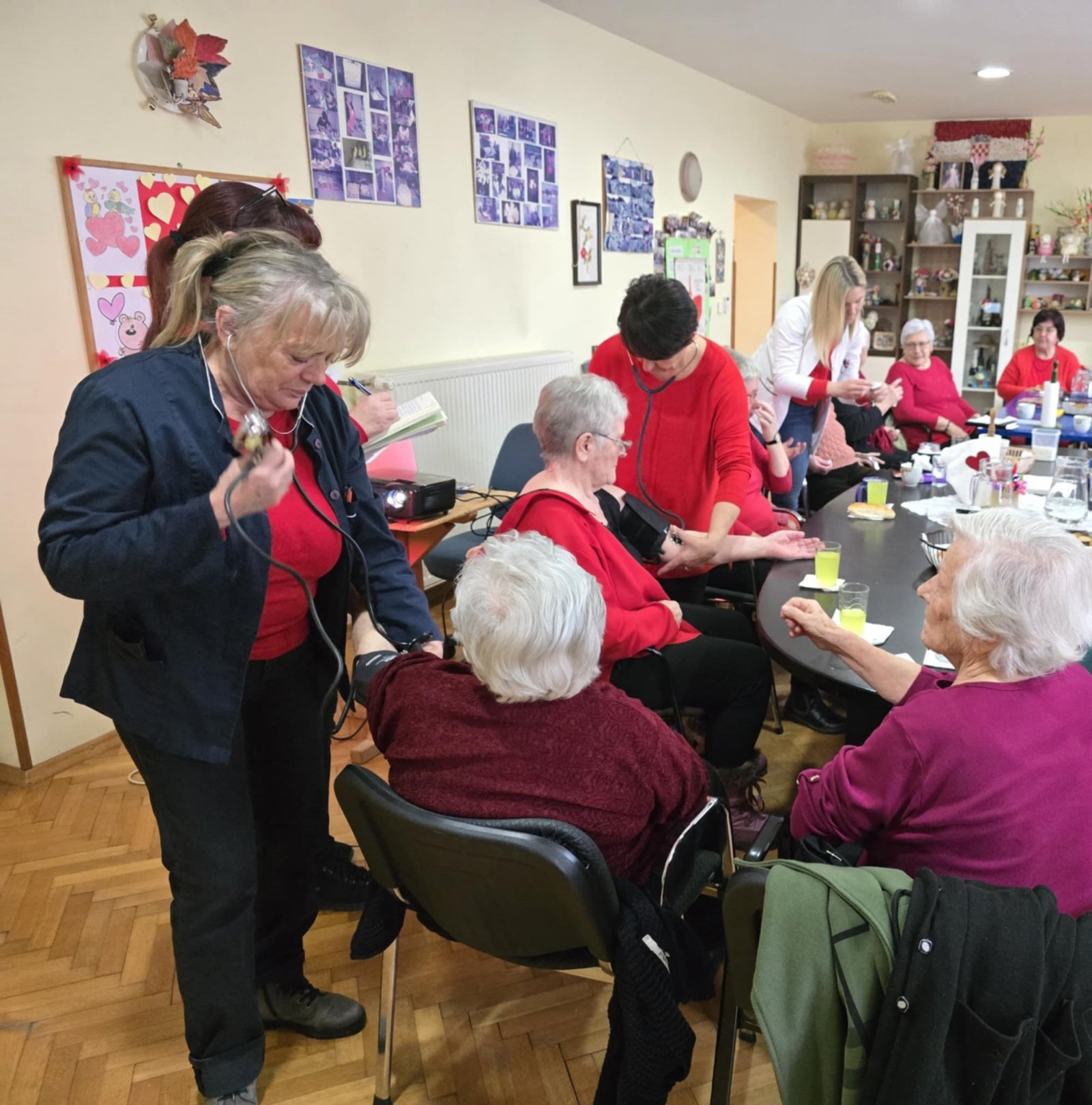 Edukativni događaj u Kućnoj pomoći: Fokus na prevenciju moždanog udara kod žena i padova kod starijih