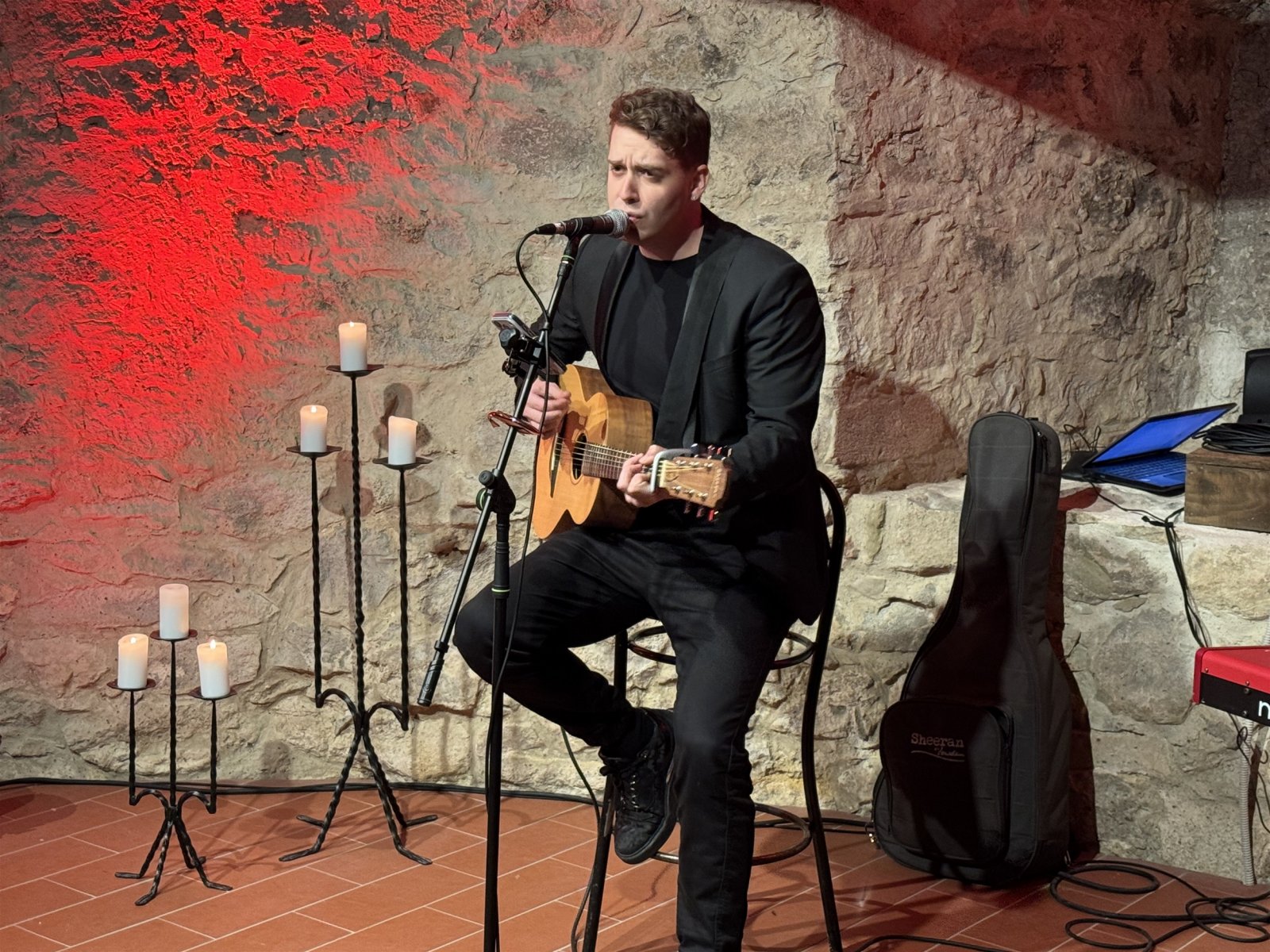 Jure Brkljača očarao Veliki Tabor u romantičnom okruženju