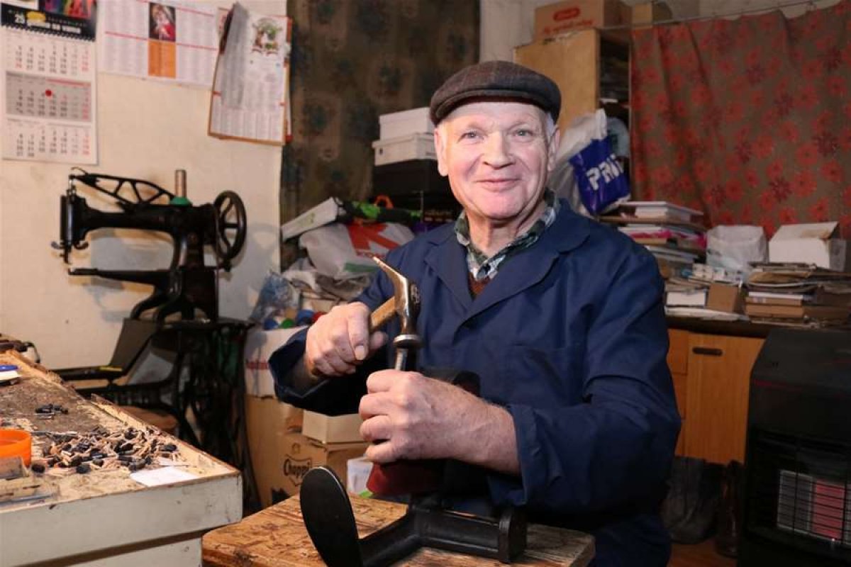 Krapina tuguje za Josipom Hršakom: Otišao je posljednji gradski postolar, čuvar vrijednog obrta