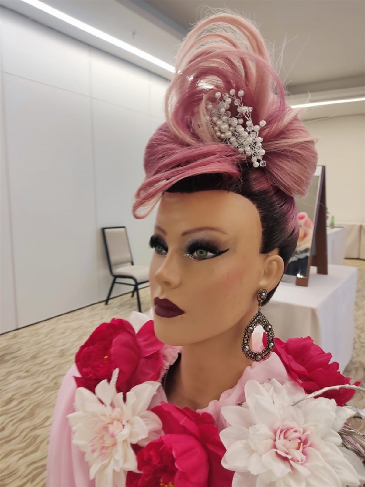 Krapinska frizerka Nikolina Levak okitila se s dvije brončane medalje na Državnom prvenstvu