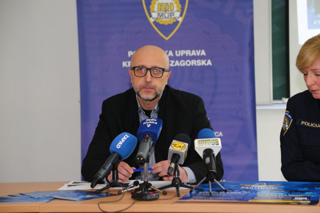 Krapinsko-zagorska policija obilježila Dan sigurnijeg interneta i predstavila projekt “Sigurni online”
