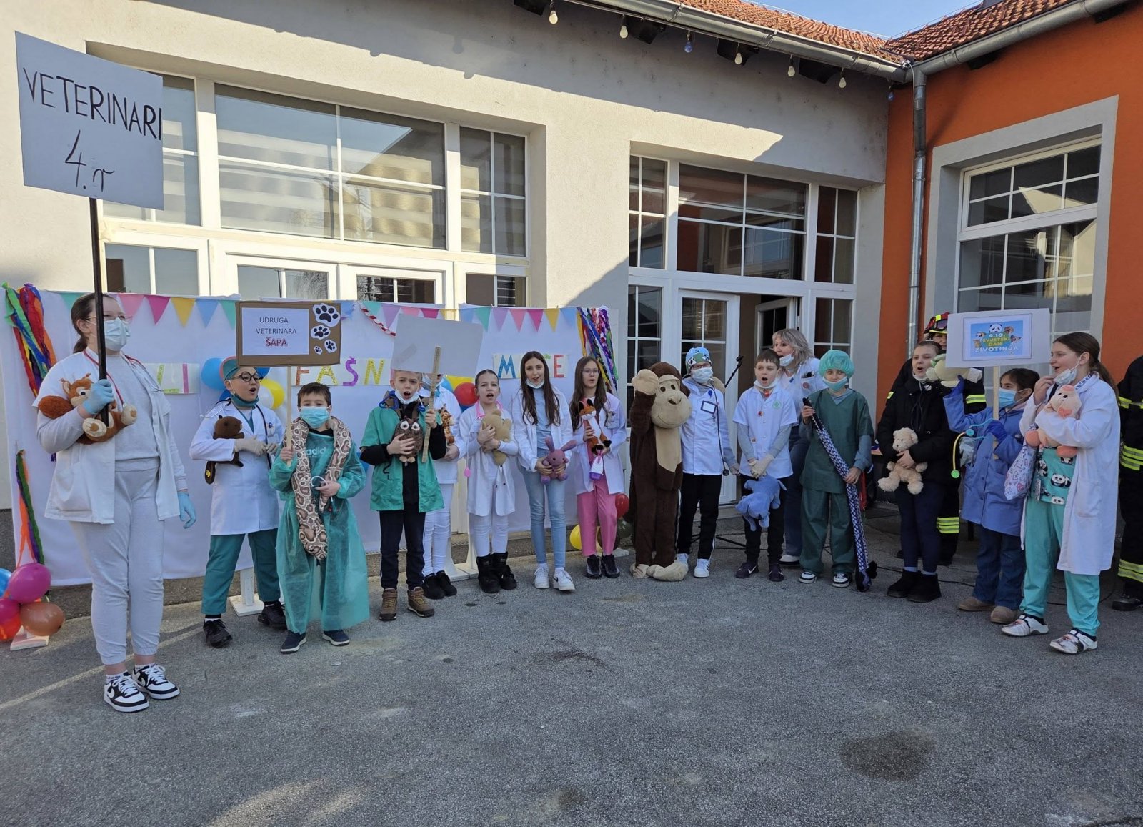 Mače proslavilo Fašnik uz dječji smijeh i šarene maske