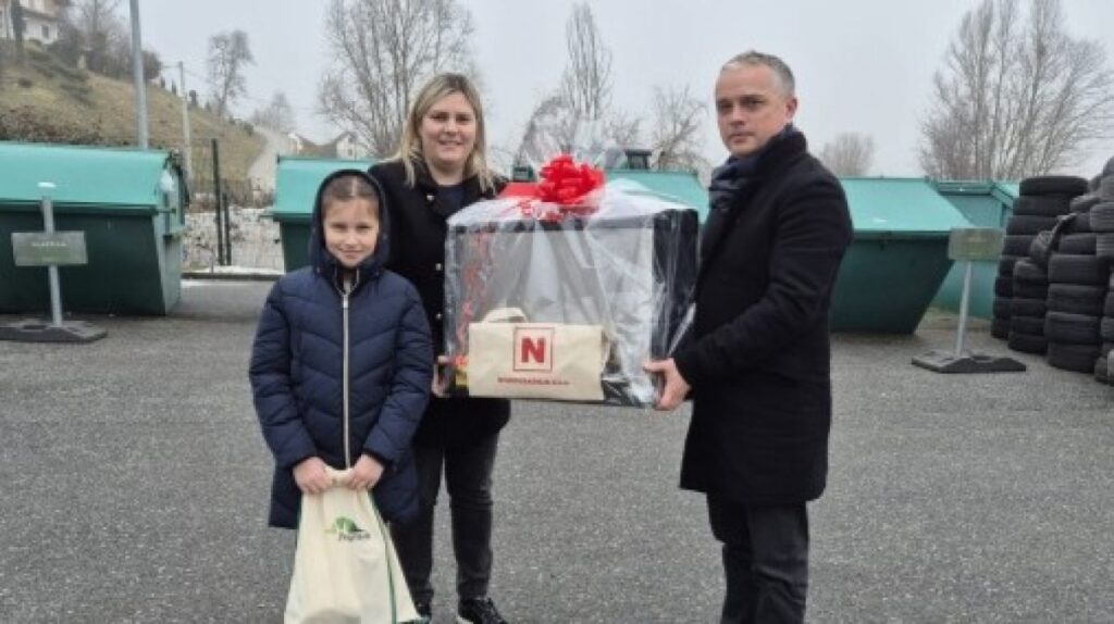 Maja Mandić najrevnija u korištenju pregradskog reciklažnog dvorišta