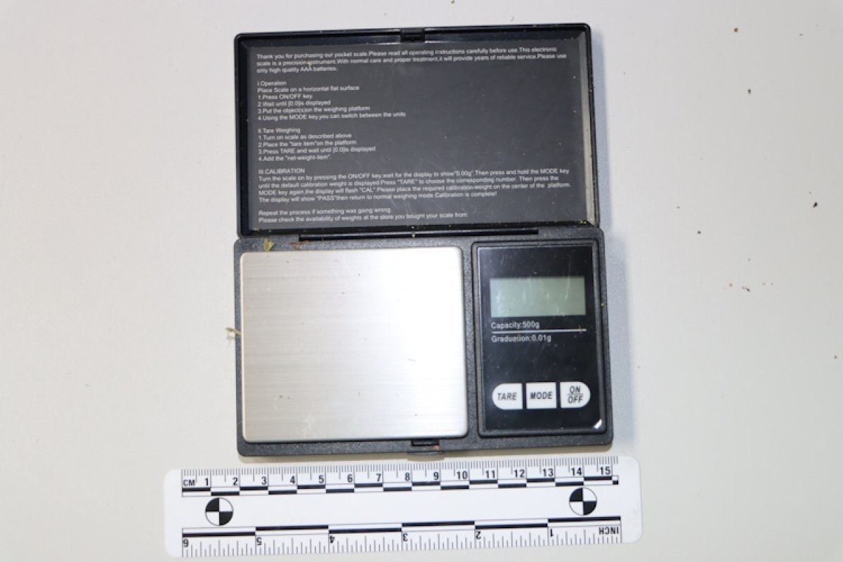 Mladić (22) poslao drogu taksijem, policija otkrila krijumčarenje