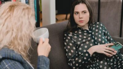 Neupitna prepoznatljiva karakteristika površne osobe: Detektirajte je za samo 10 sekundi