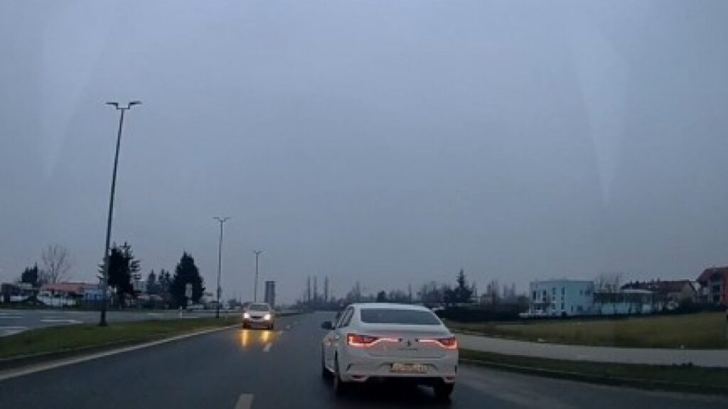 Nevjerojatna scena: Vozač u suprotnom smjeru zamalo izazvao tragediju na brzoj cesti