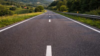 Novi prometni znakovi: Što znači zeleni krug s brojem na europskim cestama?