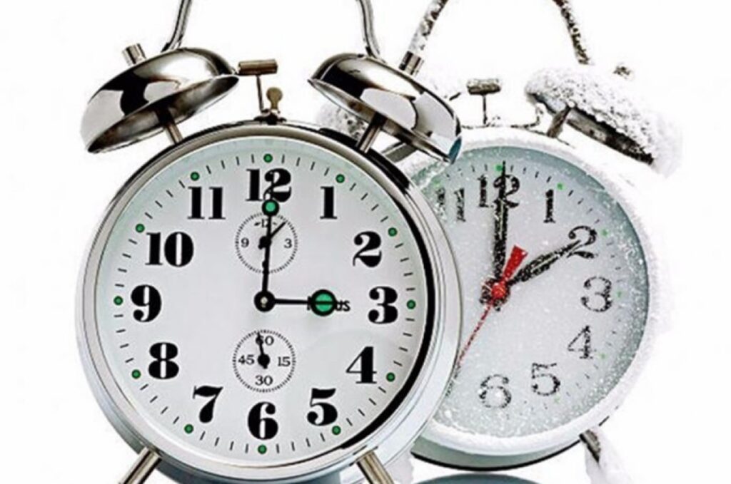 Pomicanje sata u 2026.: Raniji početak ljetnog računanja vremena