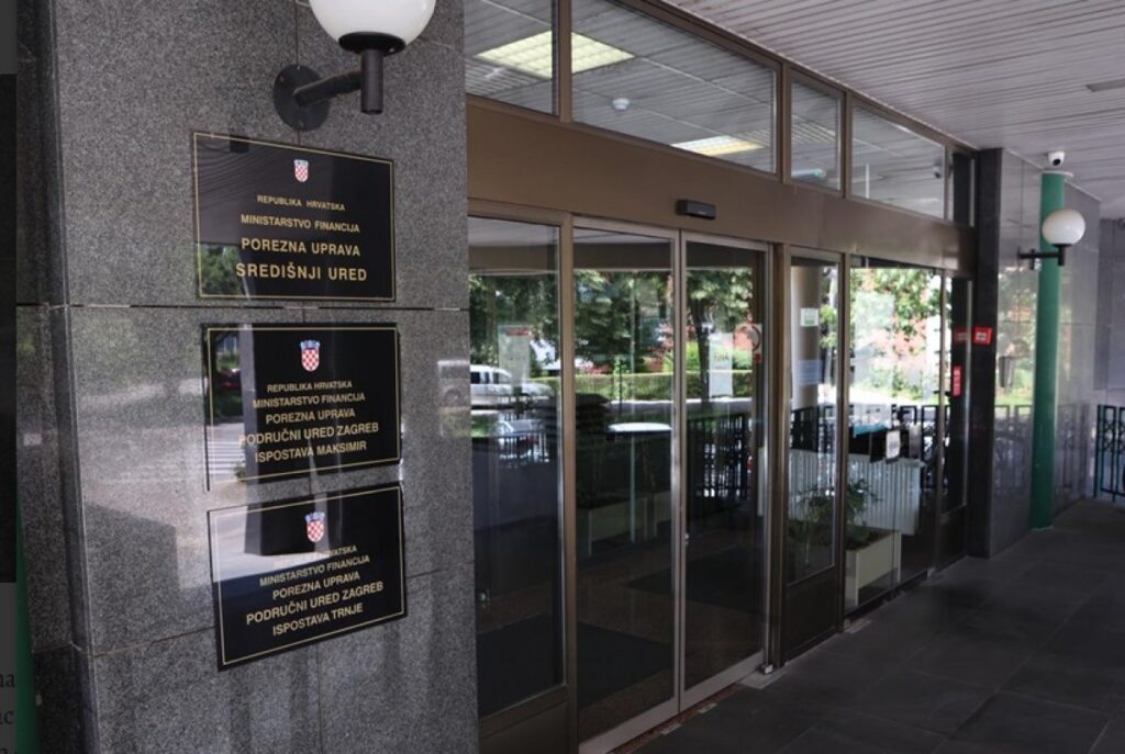 Porezna uprava započela s izdavanjem rješenja za porez na nekretnine za 2025. godinu