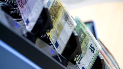 Povrat poreza uskoro na računima: Neki građani mogu očekivati iznose do 1700 eura