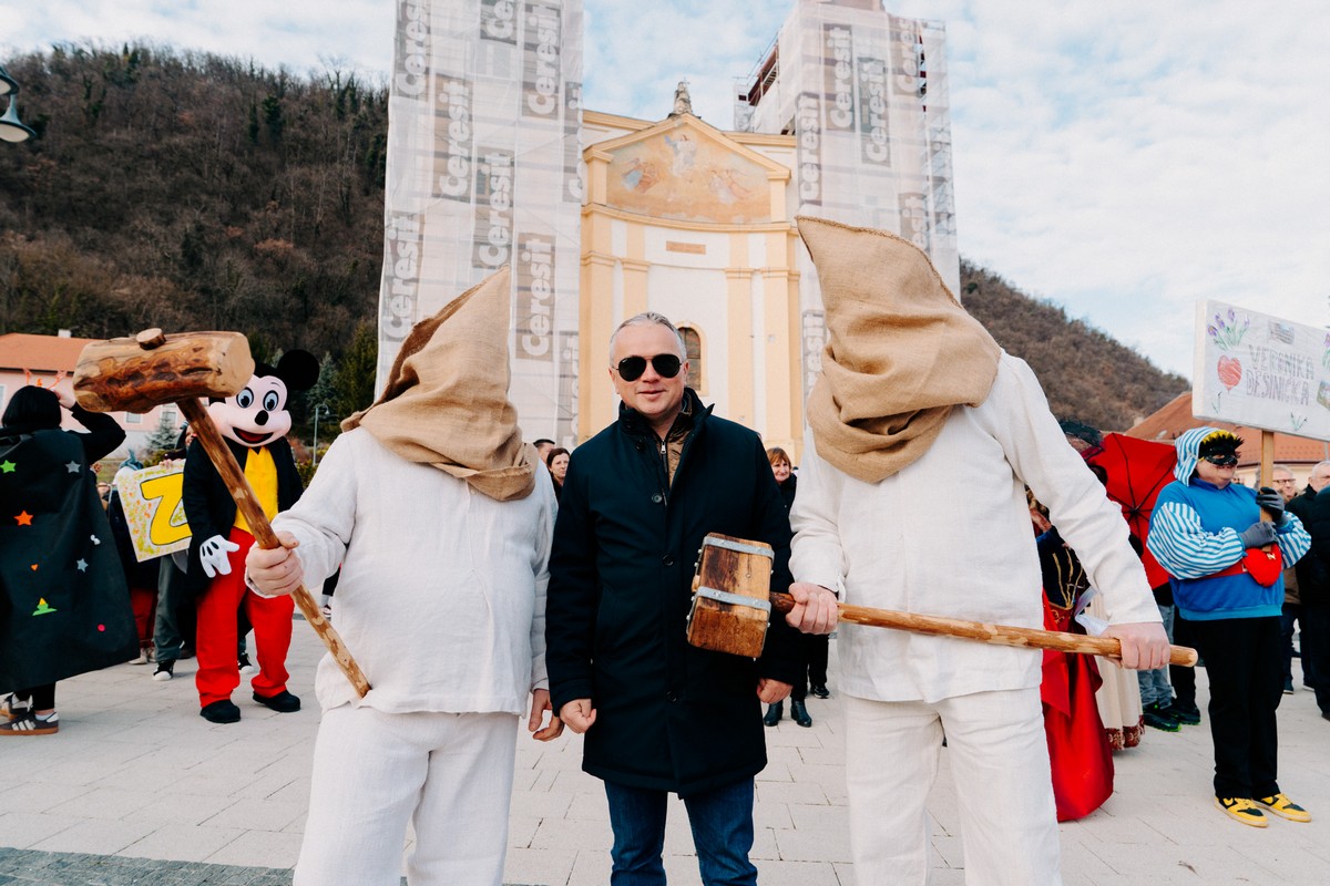 "Pregrački fašnik": Karnevalska fešta s maštovitim kreacijama, glazbom i tradicijom na Trgu Gospe Kunagorske
