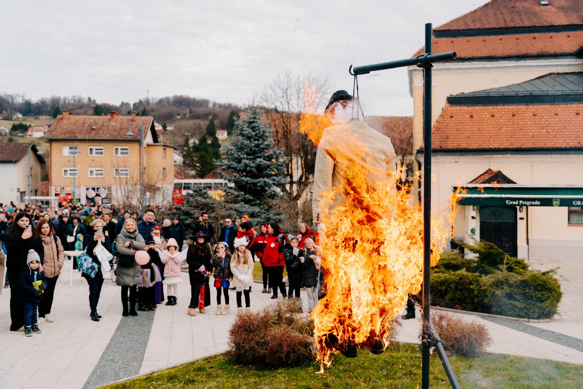 "Pregrački fašnik": Karnevalska fešta s maštovitim kreacijama, glazbom i tradicijom na Trgu Gospe Kunagorske