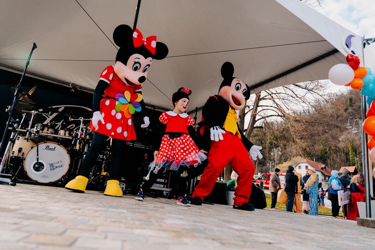 "Pregrački fašnik": Karnevalska fešta s maštovitim kreacijama, glazbom i tradicijom na Trgu Gospe Kunagorske