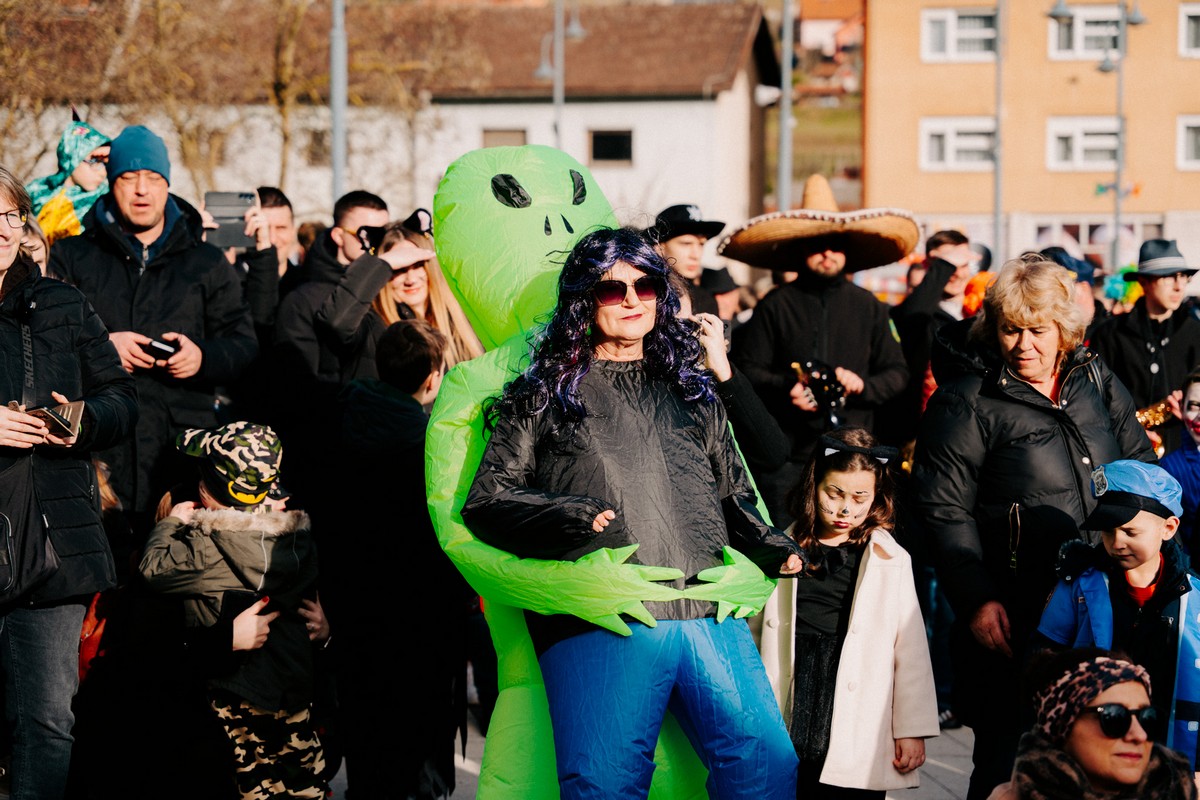 "Pregrački fašnik": Karnevalska fešta s maštovitim kreacijama, glazbom i tradicijom na Trgu Gospe Kunagorske