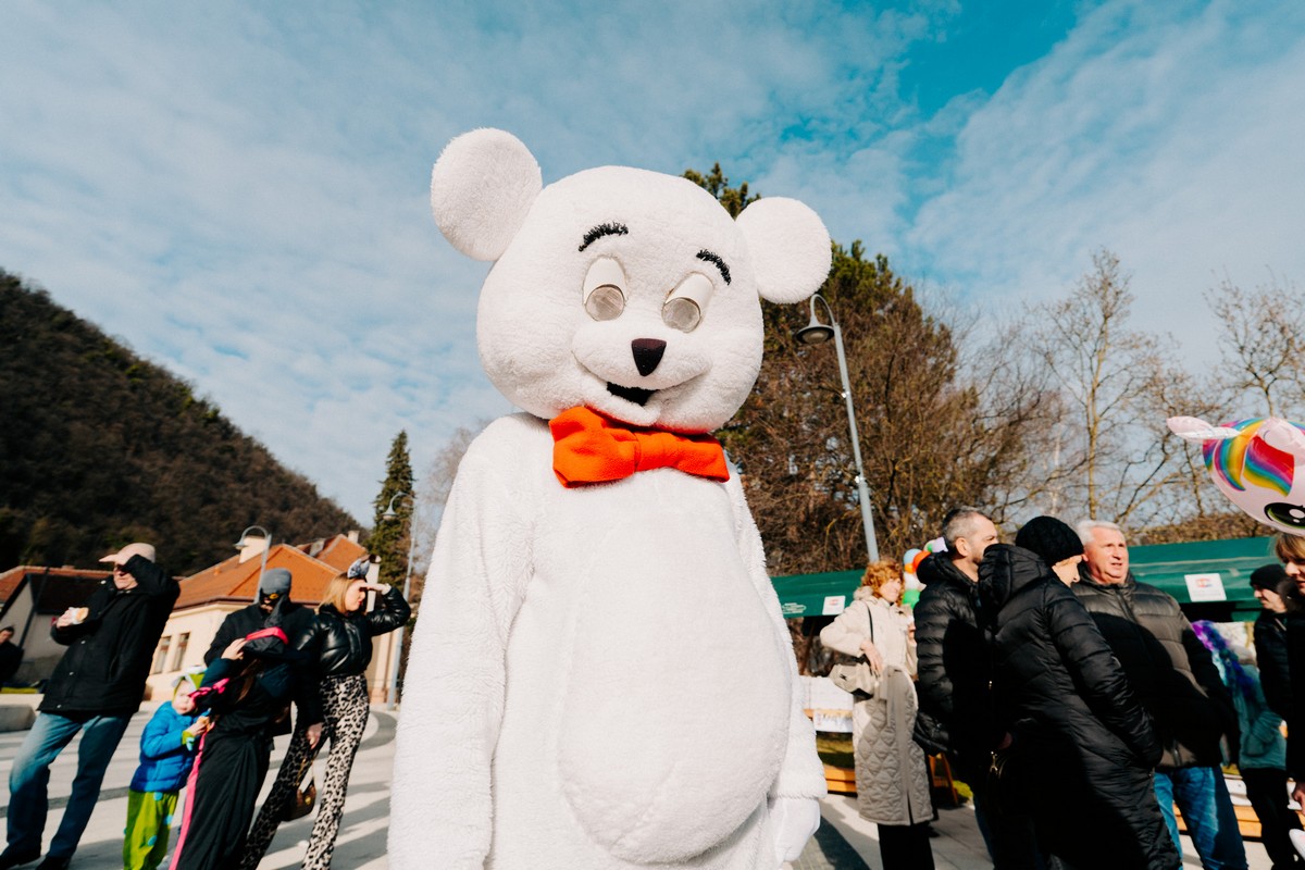"Pregrački fašnik": Karnevalska fešta s maštovitim kreacijama, glazbom i tradicijom na Trgu Gospe Kunagorske