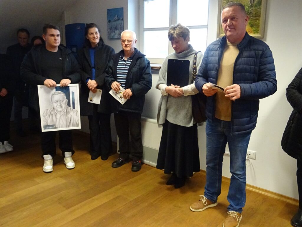 Radoboj bogatiji za Likovnu udrugu LURA: Prva izložba petorice umjetnika izazvala oduševljenje