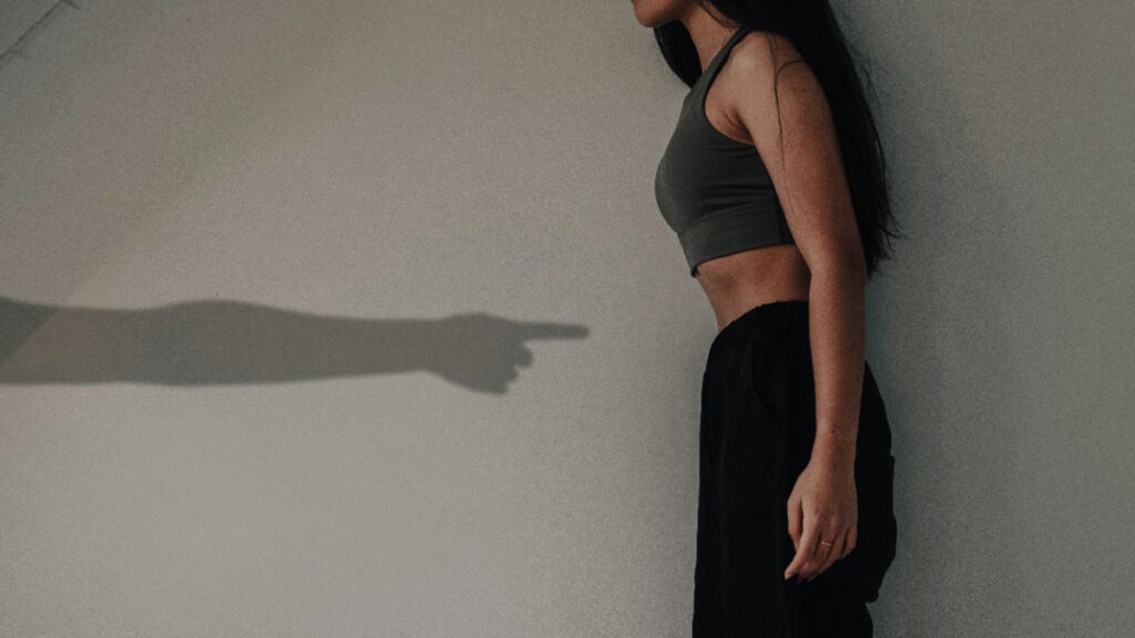 Razotkrivanje manipulatora: Pet fraza koje signaliziraju toksično ponašanje