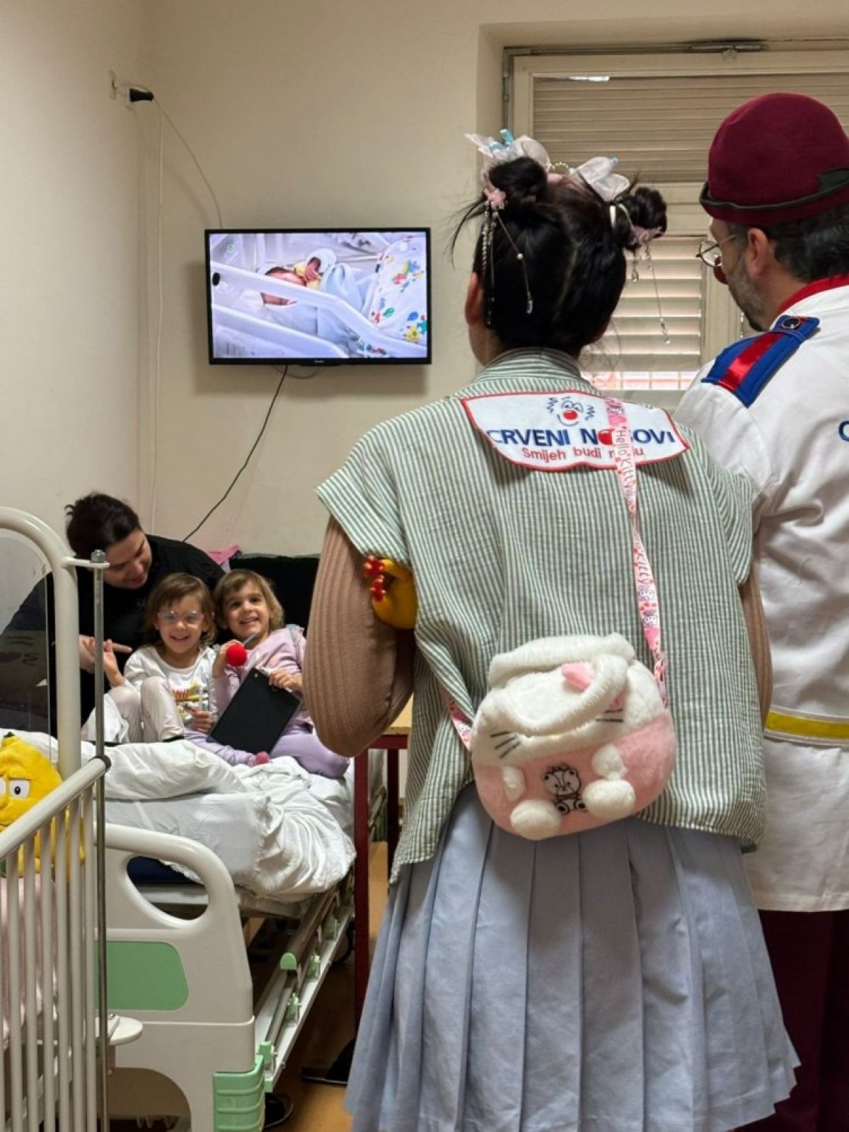 Razveseljavanje najmlađih: Klaunovi "Crvenih nosova" donose radost u bolnicu Krapinske Toplice