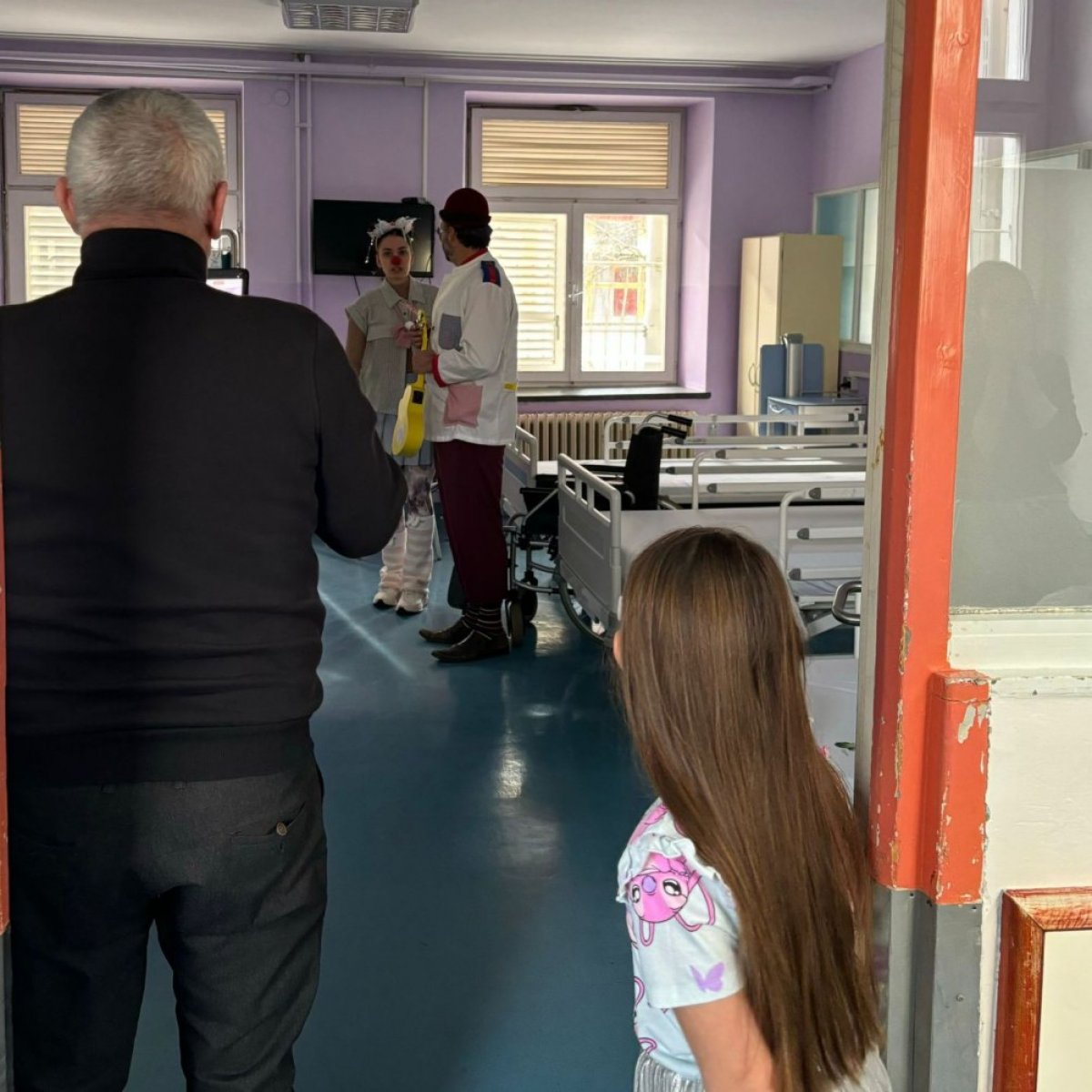 Razveseljavanje najmlađih: Klaunovi "Crvenih nosova" donose radost u bolnicu Krapinske Toplice