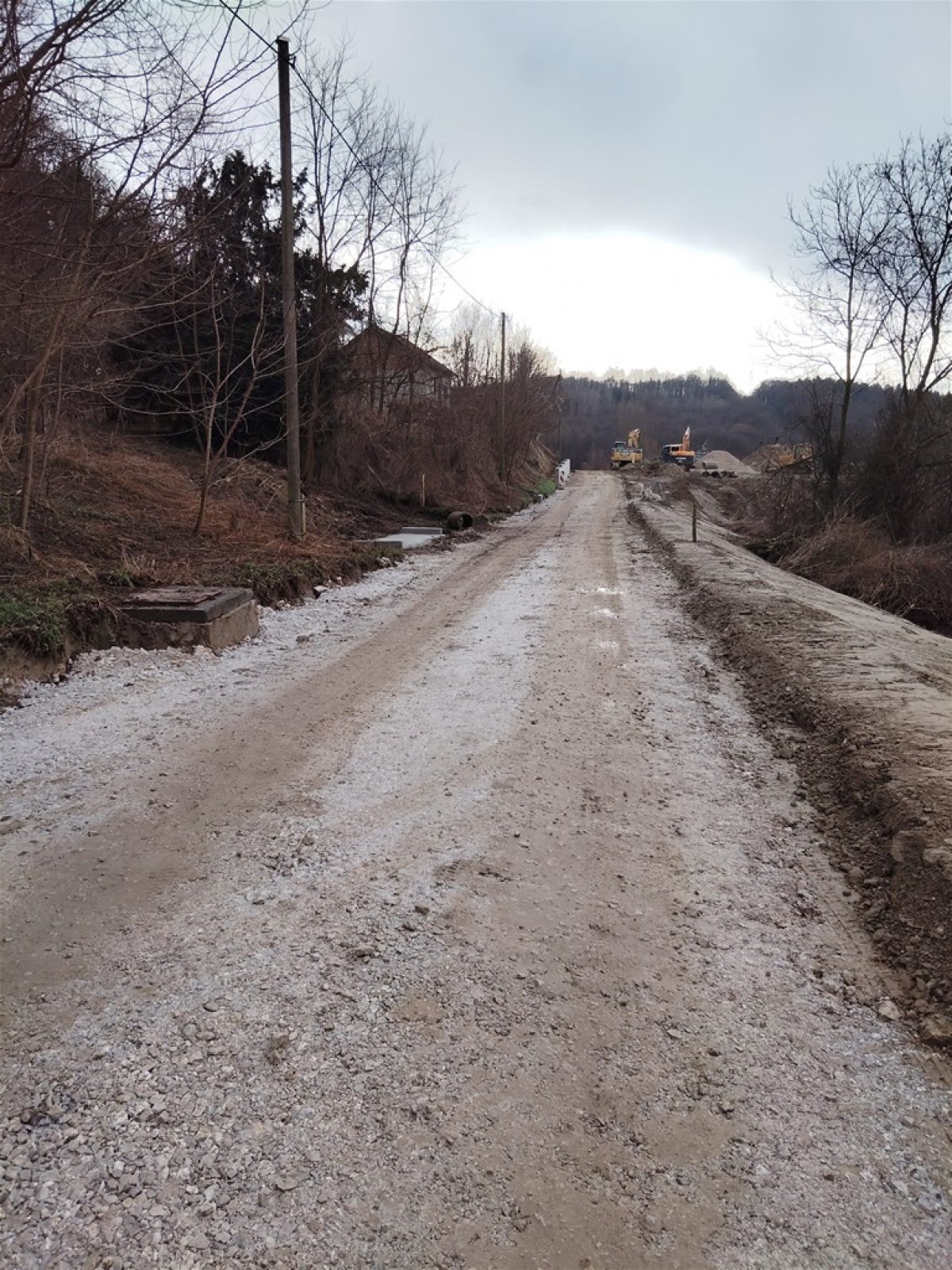 Rekonstrukcija ceste Mače pod brijeg: Napredak projekta potvrđen na tjednoj koordinaciji