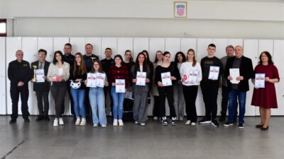 Srednjoškolci iz Zlatara potvrdili dominaciju na državnom natjecanju iz prometnih propisa