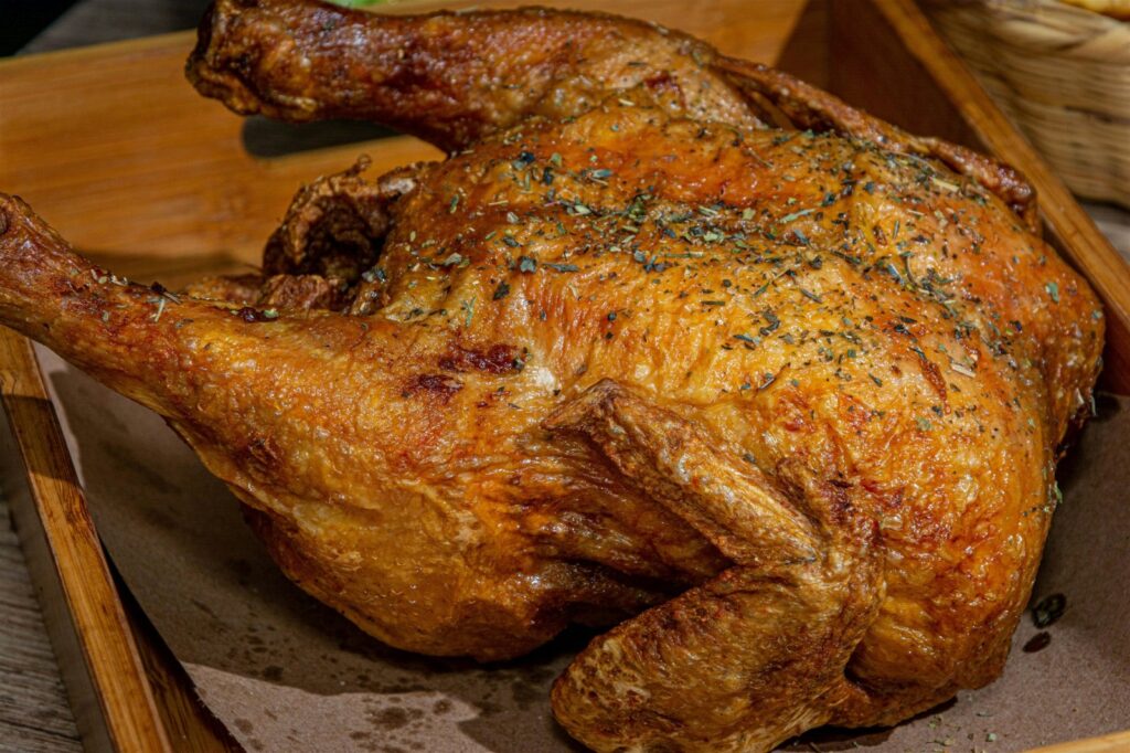 Tajne pripreme savršenog pečenog pileta: Savjeti kulinarskih stručnjaka