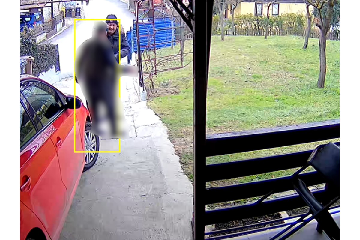 Traži se muškarac zbog sumnje na prijevaru: Jeste li ga prepoznali?