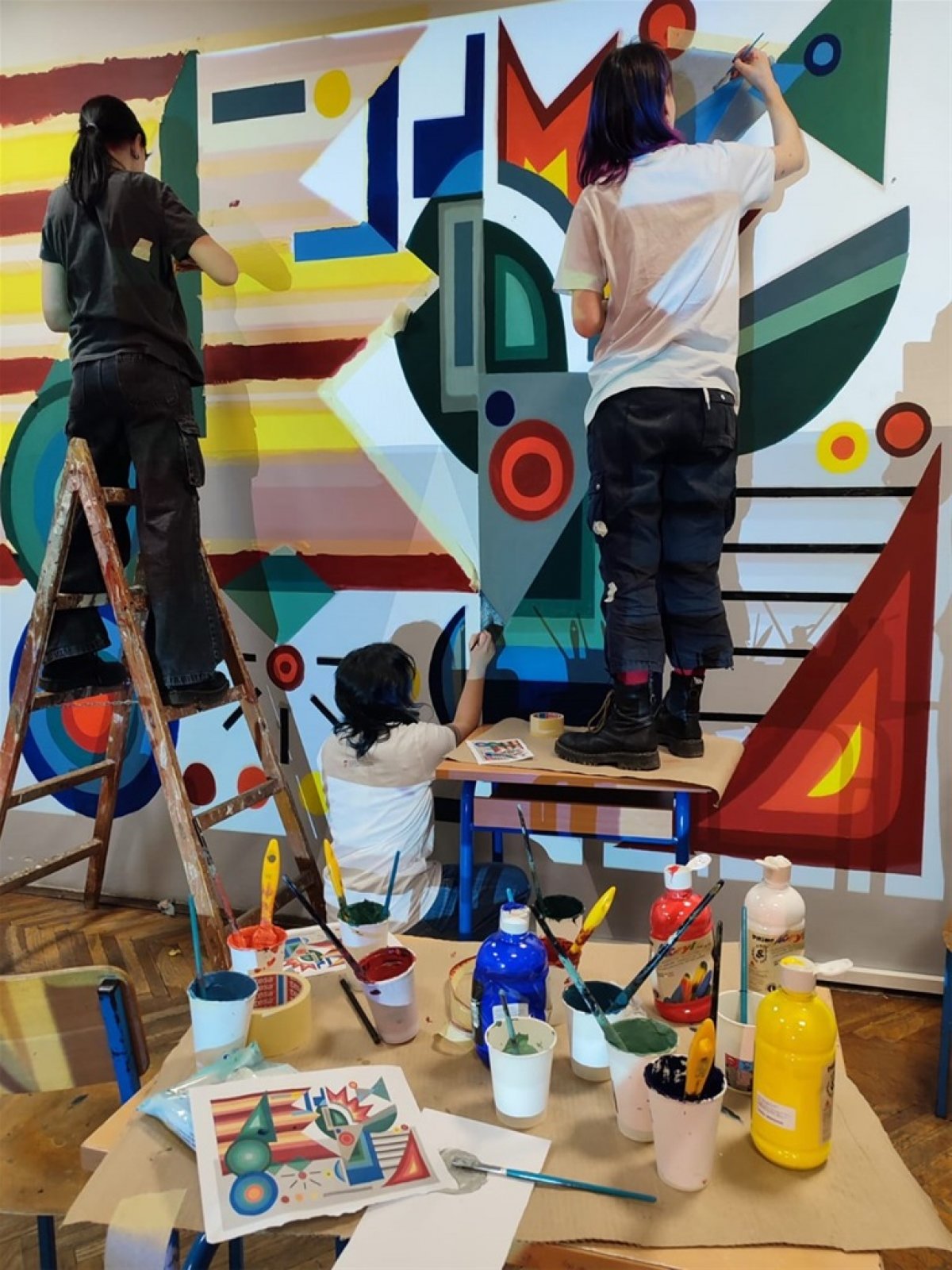 Učenici iz Zaboka udahnuli novi život školskim prostorima kroz volonterske akcije