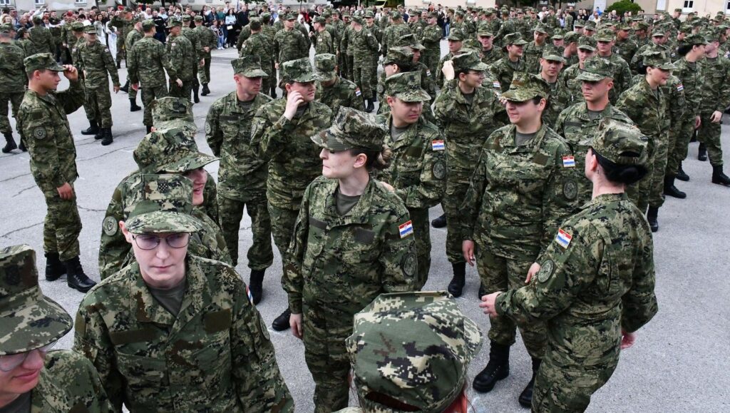 Vojni rok u Hrvatskoj: Detalji o pozivima, obuci i opcijama za civilno služenje