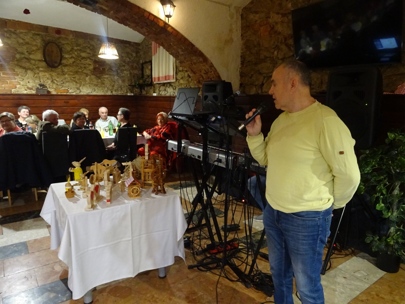 Zlatarski umirovljenici proslavili Valentinovo uz brojne aktivnosti i planove