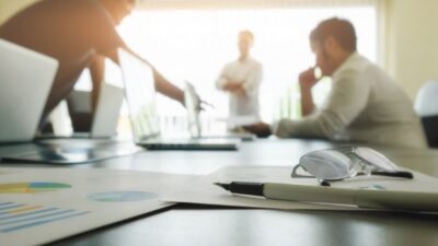 Zvijezde otkrivaju: Horoskopski znakovi koji često unose dramu u radno okruženje