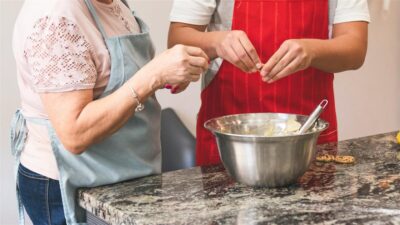 Baka preporučuje: Jednostavan kolač s jogurtom koji uvijek uspijeva