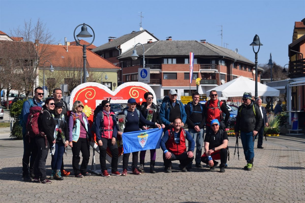 Četvrt stoljeća hodočašća: Gotovo 300 planinara prešlo "Romarski put" Belec – Marija Bistrica