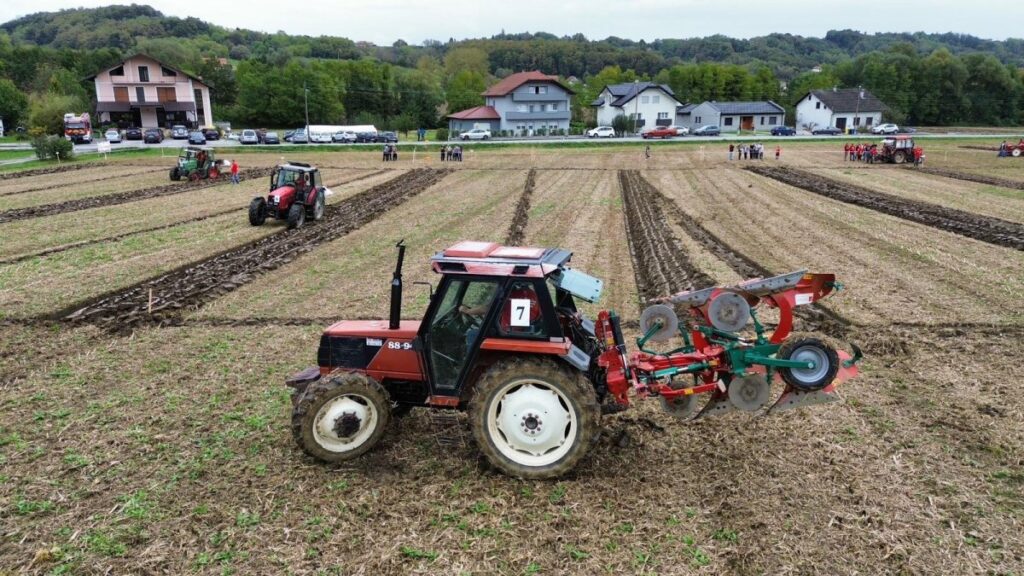 Krapinsko-zagorska županija traži najboljeg orača: Prijave otvorene za 21. natjecanje u Zlatar Bistrici