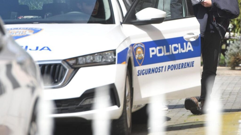 Optužen 85-godišnjak za seriju oružanih pljački zagrebačkih trgovina