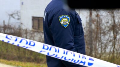 Optužnica za prijetnje u Desiniću: Mladić pod utjecajem opijata upao djevojci u spavaću sobu