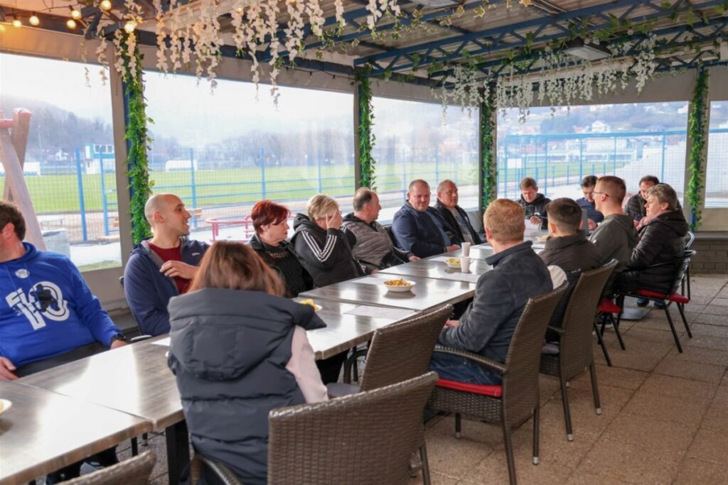 Povijesno priznanje: Dubravko Sajko prvi počasni član Sportske udruge “MO Podgora”