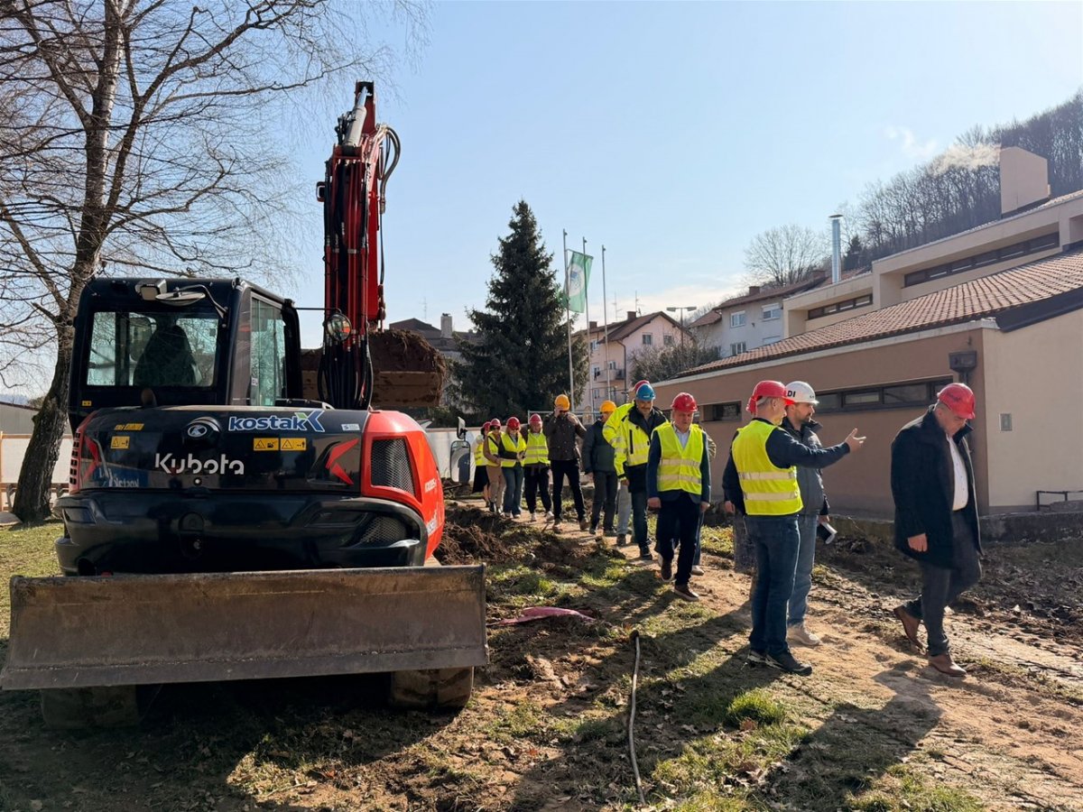 Rekonstrukcija OŠ Viktora Kovačića u Humu na Sutli: Projekt vrijedan gotovo 1,9 milijuna eura za jednosmjensku nastavu